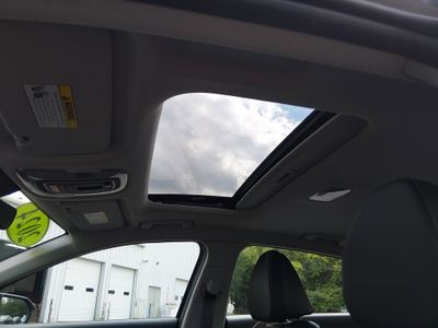 2024 Hyundai Elantra — photo 20 view