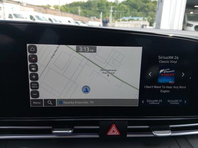 2024 Hyundai Elantra — photo 17 view