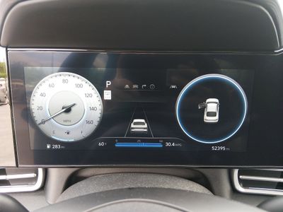 2024 Hyundai Elantra — photo 14 view