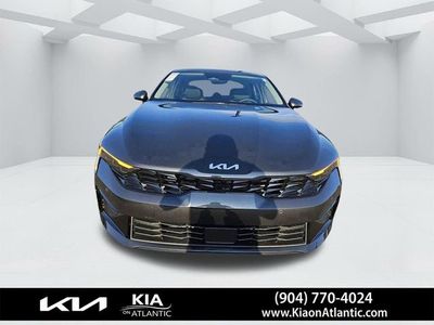 2025 Kia K5 - Photo 13