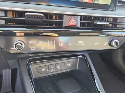 2025 Kia K5 - Photo 19