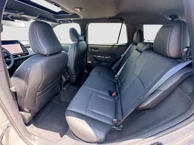 2026 Subaru Outback — photo 26 view