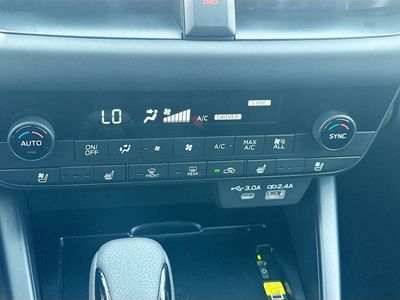 2026 Subaru Outback — photo 16 view