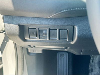 2026 Subaru Outback — photo 10 view