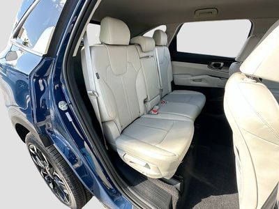 2026 Kia Sorento — photo 27 view