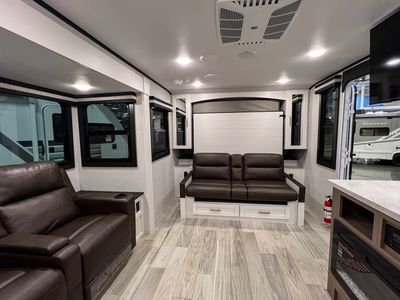 2026 Jayco NORTH TRAIL - Photo 2