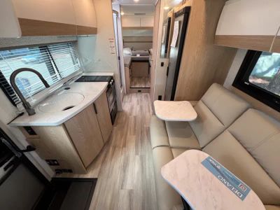 2027 Thor Motor Coach DELANO - Photo 3