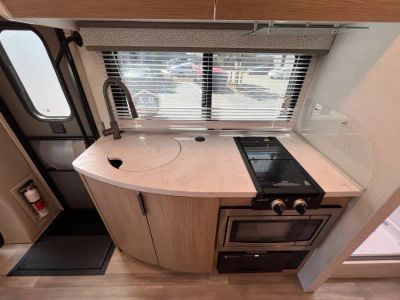 2027 Thor Motor Coach DELANO - Photo 10