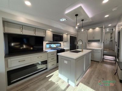 2026 Brinkley Model Z — photo 14 view