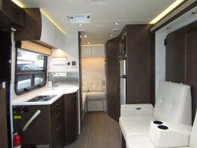 2018 Leisure Travel Vans UNITY - Photo 4