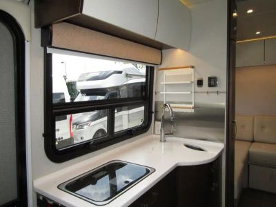 2018 Leisure Travel Vans UNITY - Photo 7