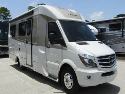 2018 Leisure Travel Vans UNITY - Photo 18