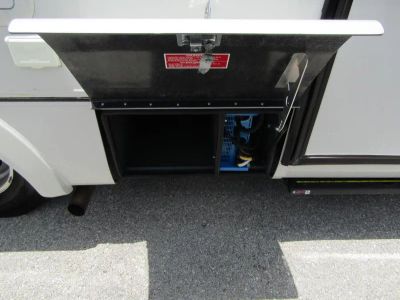 2018 Leisure Travel Vans UNITY - Photo 20