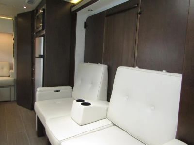 2018 Leisure Travel Vans UNITY - Photo 9