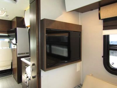 2018 Leisure Travel Vans UNITY - Photo 17