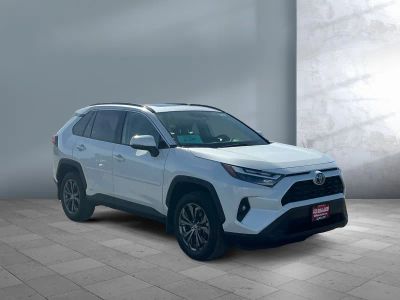 2022 Toyota RAV4 - Photo 8