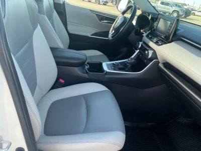 2022 Toyota RAV4 - Photo 20