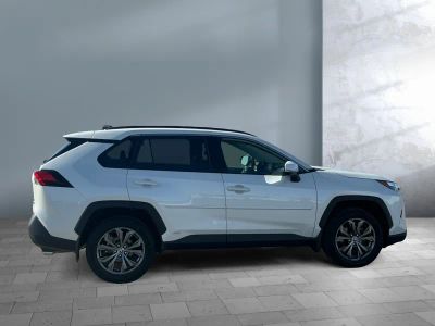 2022 Toyota RAV4 - Photo 7
