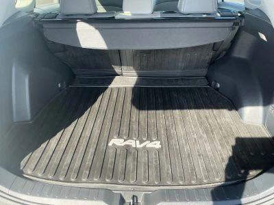 2022 Toyota RAV4 - Photo 18