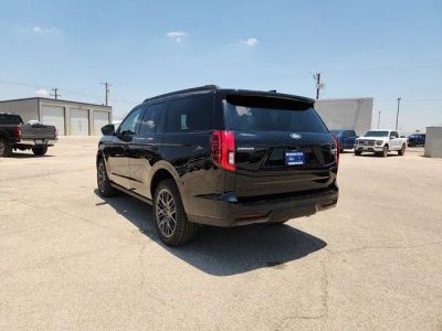 2027 Ford Expedition — detail view