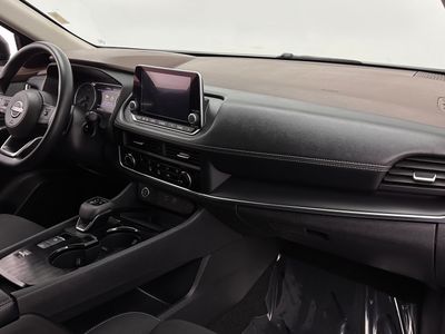 2023 Nissan Rogue - Photo 31