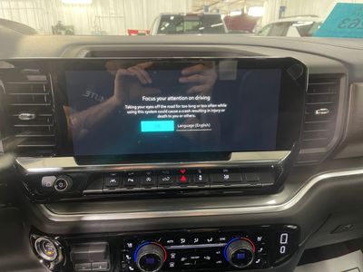 2026 Chevrolet Silverado 1500 — photo 11 view