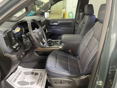 2026 Chevrolet Silverado 1500 — photo 9 view