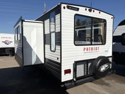 2025 Forest River Cherokee Grey Wolf — rear three-quarter view