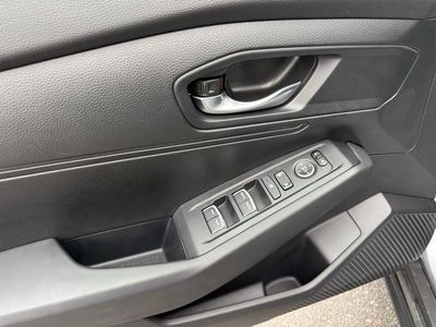 2023 Honda Accord - Photo 17