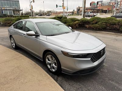 2023 Honda Accord - Photo 3