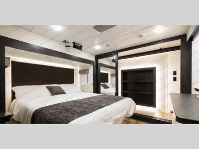 2026 Forest River RV Cherokee Sabre - Photo 7