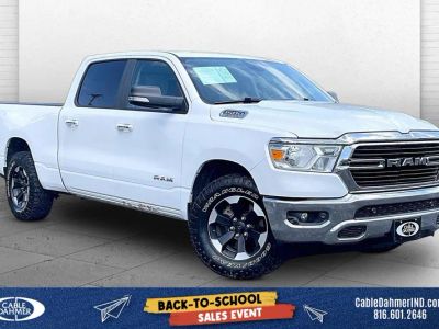 2020 RAM 1500 Big Horn in Bright White Clea — front three-quarter view