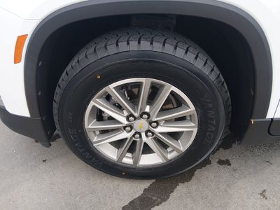 2023 Chevrolet Traverse - Photo 10