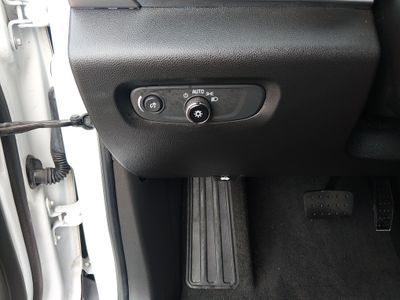 2023 Chevrolet Traverse - Photo 13