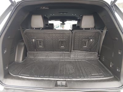 2023 Chevrolet Traverse - Photo 11