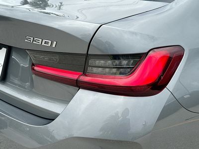 2023 BMW 3 Series - Photo 25