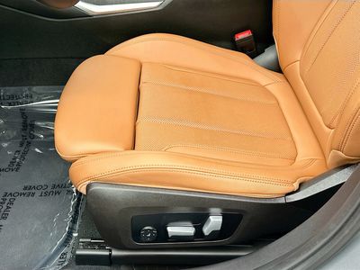 2023 BMW 3 Series - Photo 17