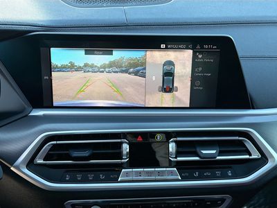 2022 BMW X6 — photo 32 view