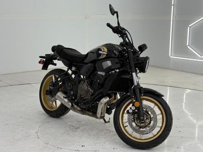 2025 Yamaha XSR700 - Photo 1