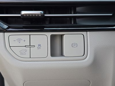 2026 Kia Sportage — photo 28 view