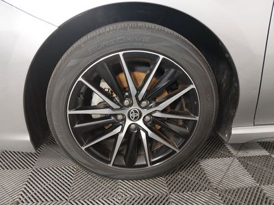 2024 Toyota Camry — photo 10 view