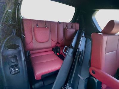 2023 Lexus GX — photo 28 view