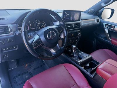 2023 Lexus GX — photo 7 view