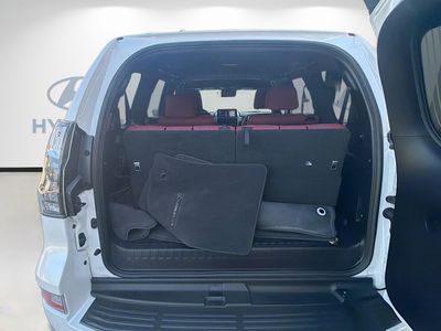 2023 Lexus GX — photo 26 view