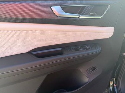 2026 Volkswagen Atlas Cross Sport - Photo 12