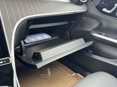2026 Mercedes-Benz C-Class — photo 29 view