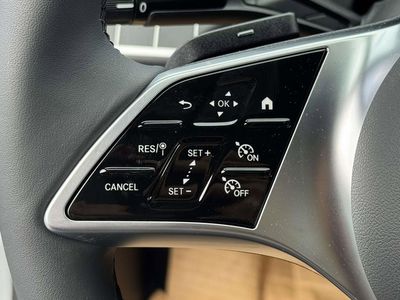 2026 Mercedes-Benz C-Class — photo 22 view