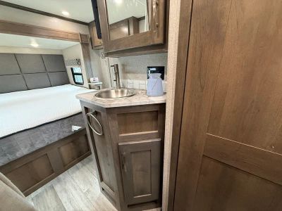 2022 Dynamax RV Isata 3 — photo 22 view