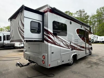 2022 Dynamax RV Isata 3 — photo 36 view