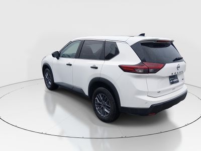 2024 Nissan Rogue — detail view
